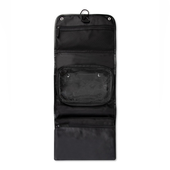 Tommy Hilfiger Hanging Travel Kit – Black with Signature Stripe - Picture 3 of 12